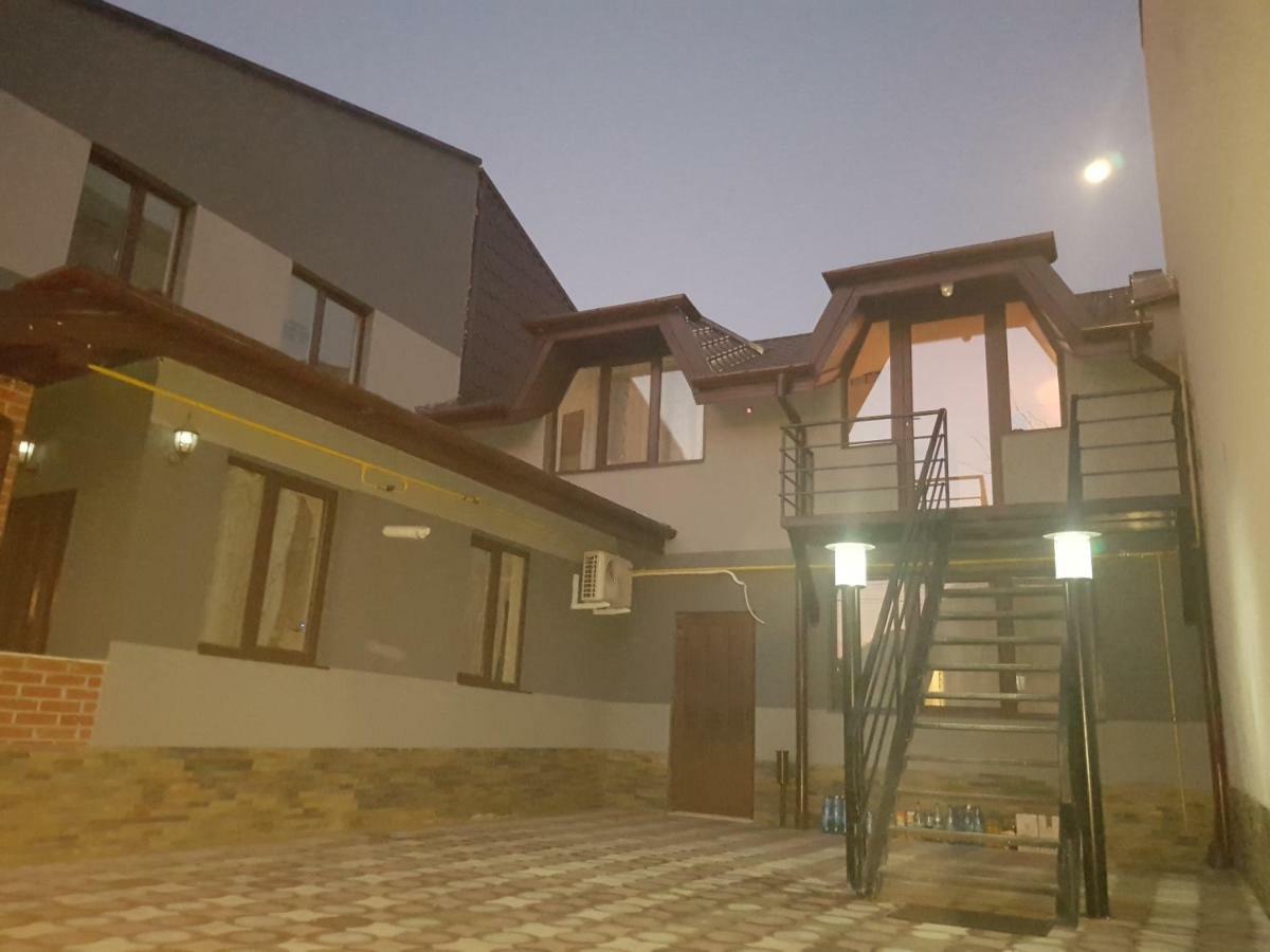 Casa Lions Otel Temeşvar Dış mekan fotoğraf